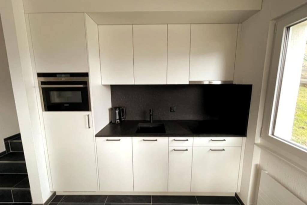 Wohnung Mit Fantastischer Aussicht Trin Exterior foto