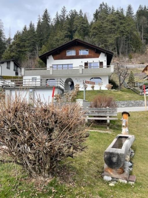 Wohnung Mit Fantastischer Aussicht Trin Exterior foto